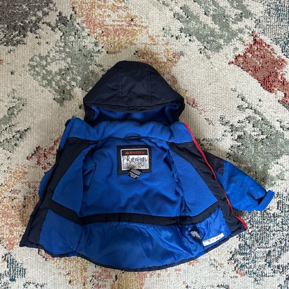 Snozu 2T Boy Puffer Winter Snow Coat Heavy Warm Blue Red
Hooded - Picture 10 of 10